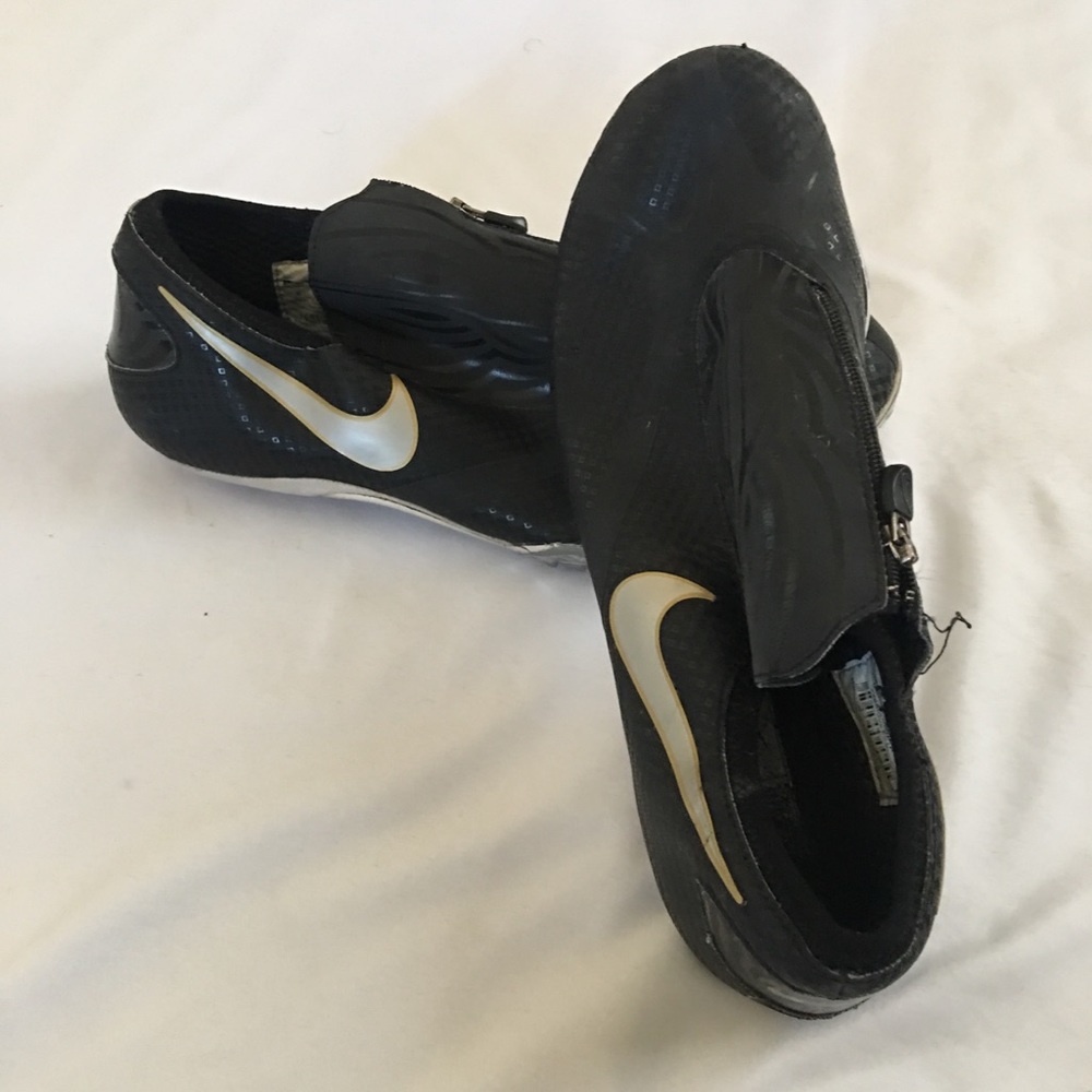 Nike Cleats Black/Grey Women’s